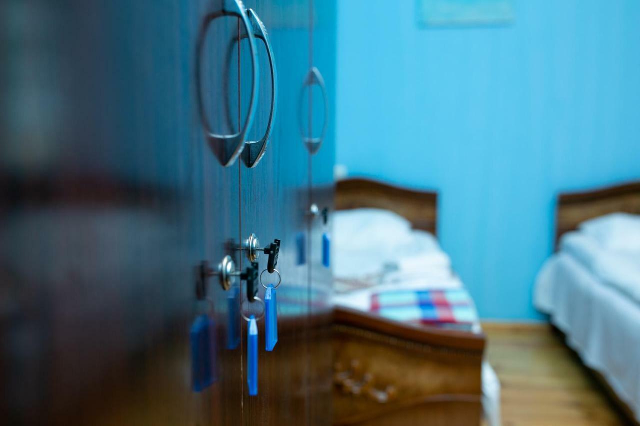 Khurma Hostel Ганджа Екстериор снимка