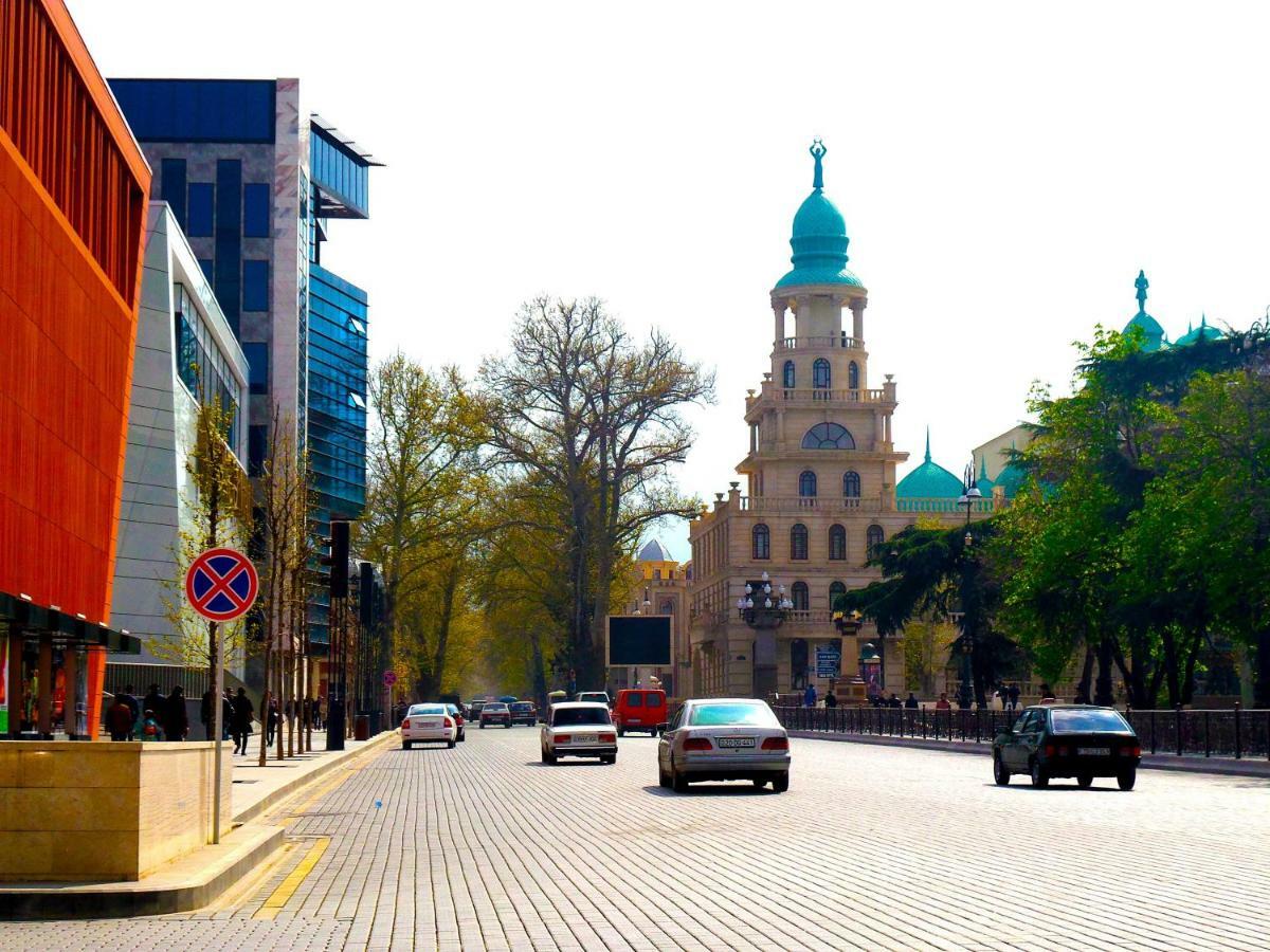 Khurma Hostel Ганджа Екстериор снимка