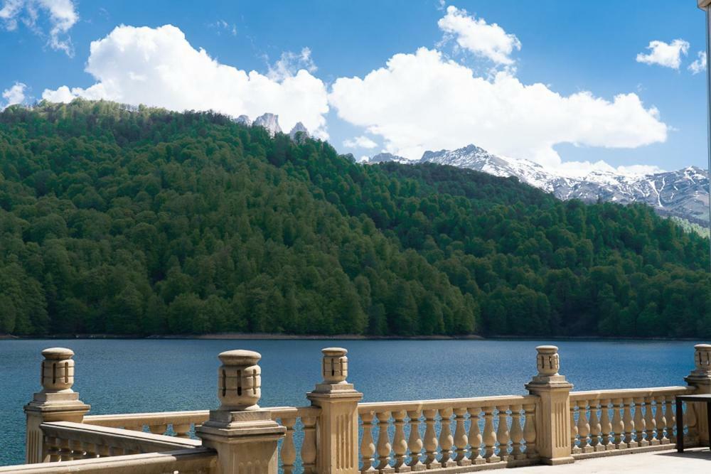 Khurma Hostel Ганджа Екстериор снимка