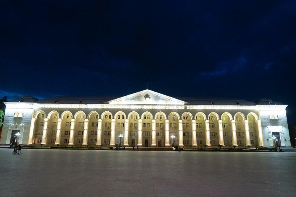 Khurma Hostel Ганджа Екстериор снимка